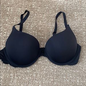 Women’s Black Bra by Aerie’s